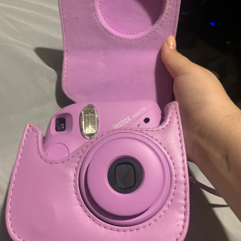 Purple Instax mini 7+ case included (film not included)